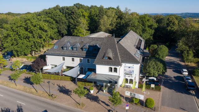 Luftaufnahme Landhotel Saarschleife