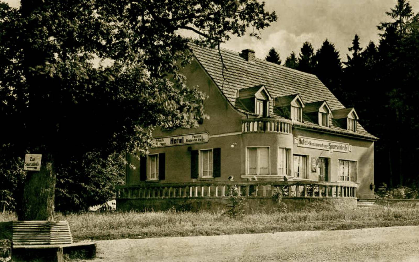 Von damals bis heute - Hotel zur Saarschleife