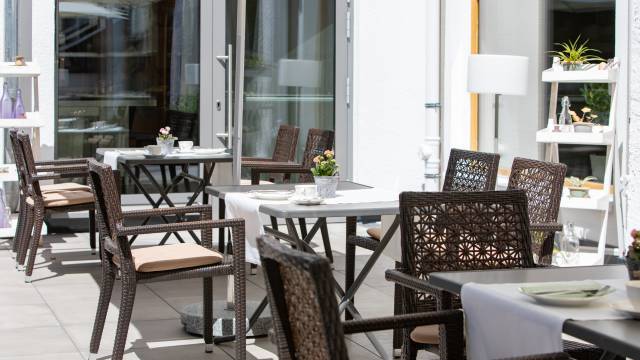 Garten Terrasse Bankett: Veranstaltungsräume - Hotel zur Saarschleife