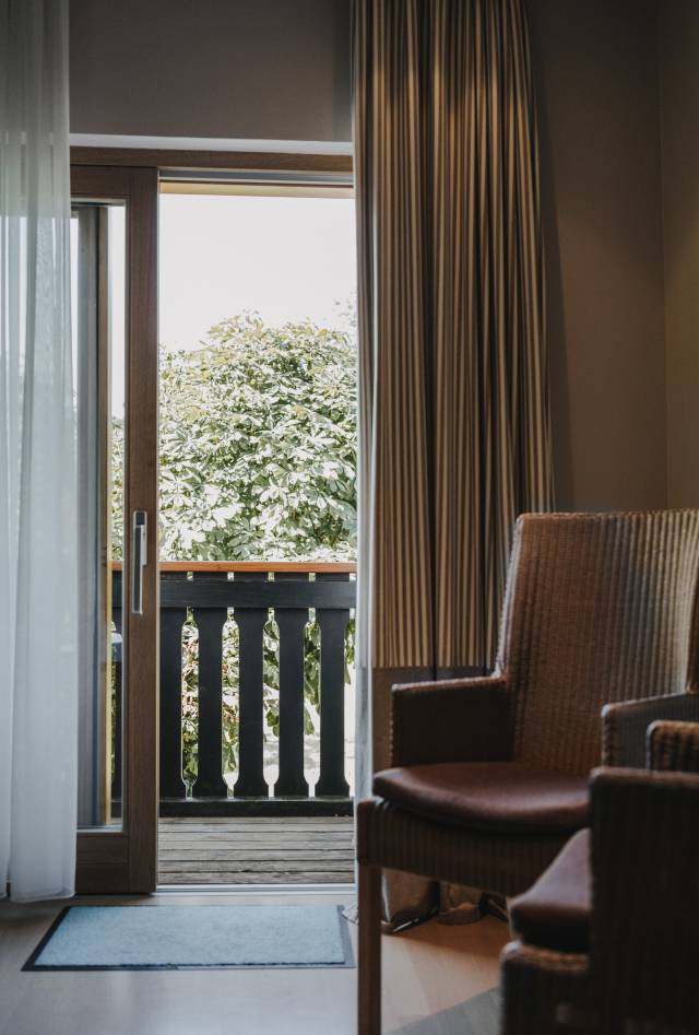 Landhotel Mettlach-Orscholz - Hotelzimmer mit Balkon